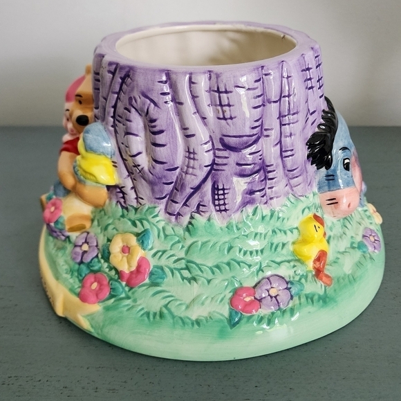 Winnie the Pooh & Friends Welcome Little Friend Planter - Picture 2 of 10